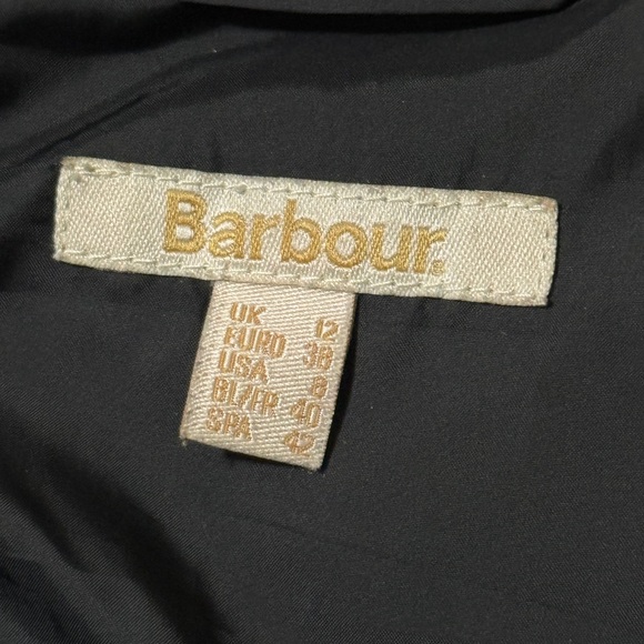 Barbour Black Puffer Jacket with Elasticized Cuffs and Hem - Picture 2 of 3